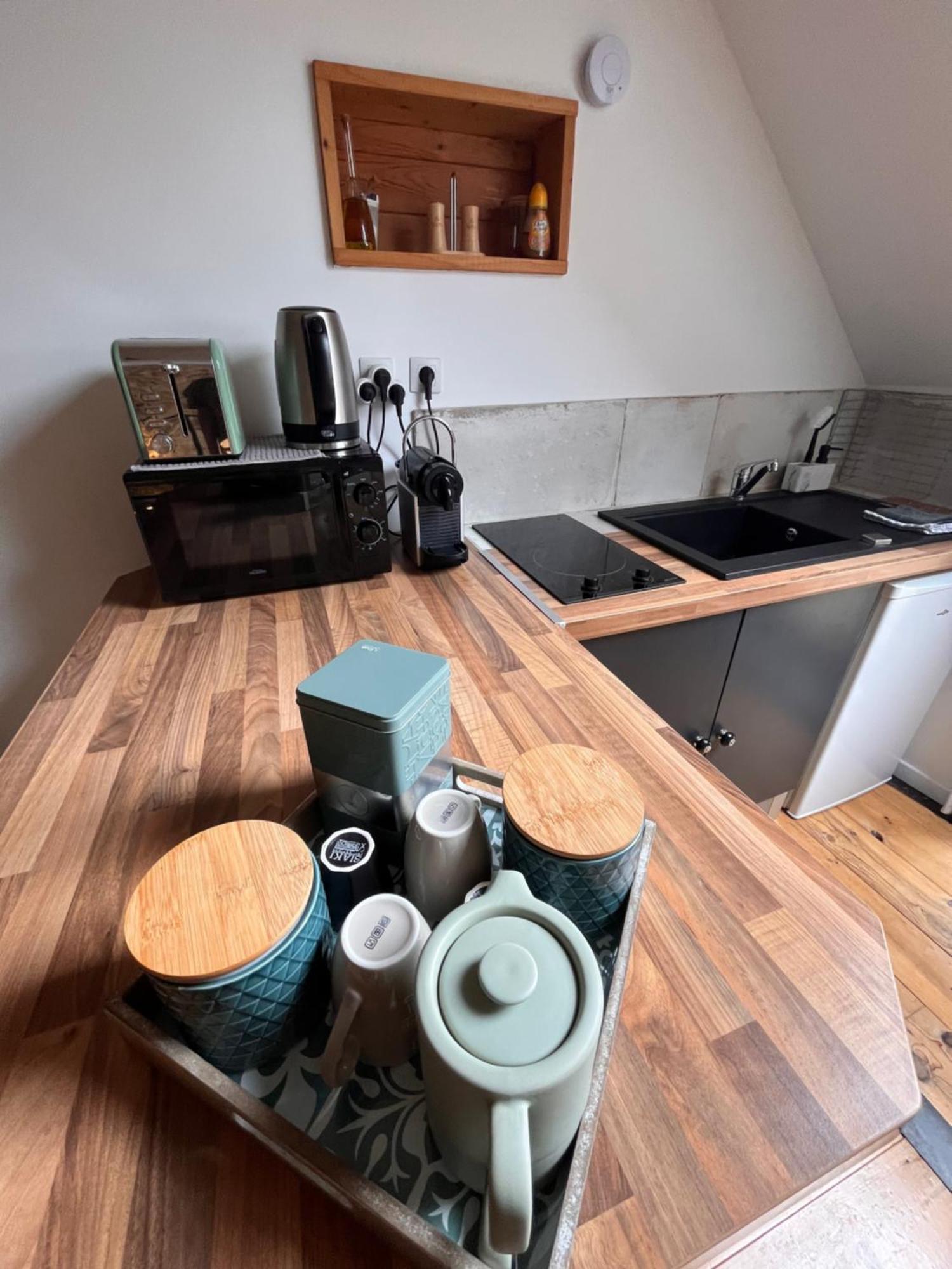 Le Nid D'Isa Bed & Breakfast Hautvillers Dış mekan fotoğraf